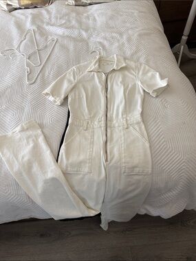 Mango Cream Short-Sleeve Zip Front Jumpsuit